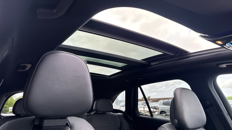 Mercedes-Benz GLC 300 4Matic AMG Line Premium Plus 5dr 9G-Tronic Petrol Estate